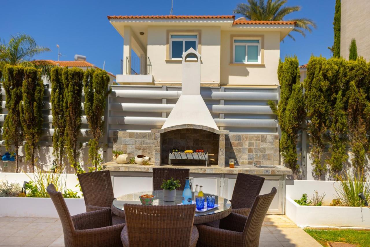 Protaras Sunrise Zen Seafront Villa Экстерьер фото